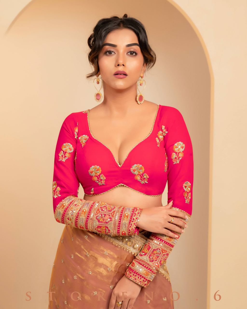 CORAL COSMOS SAREE WITH POSH PHENOMENA BLOUSE
