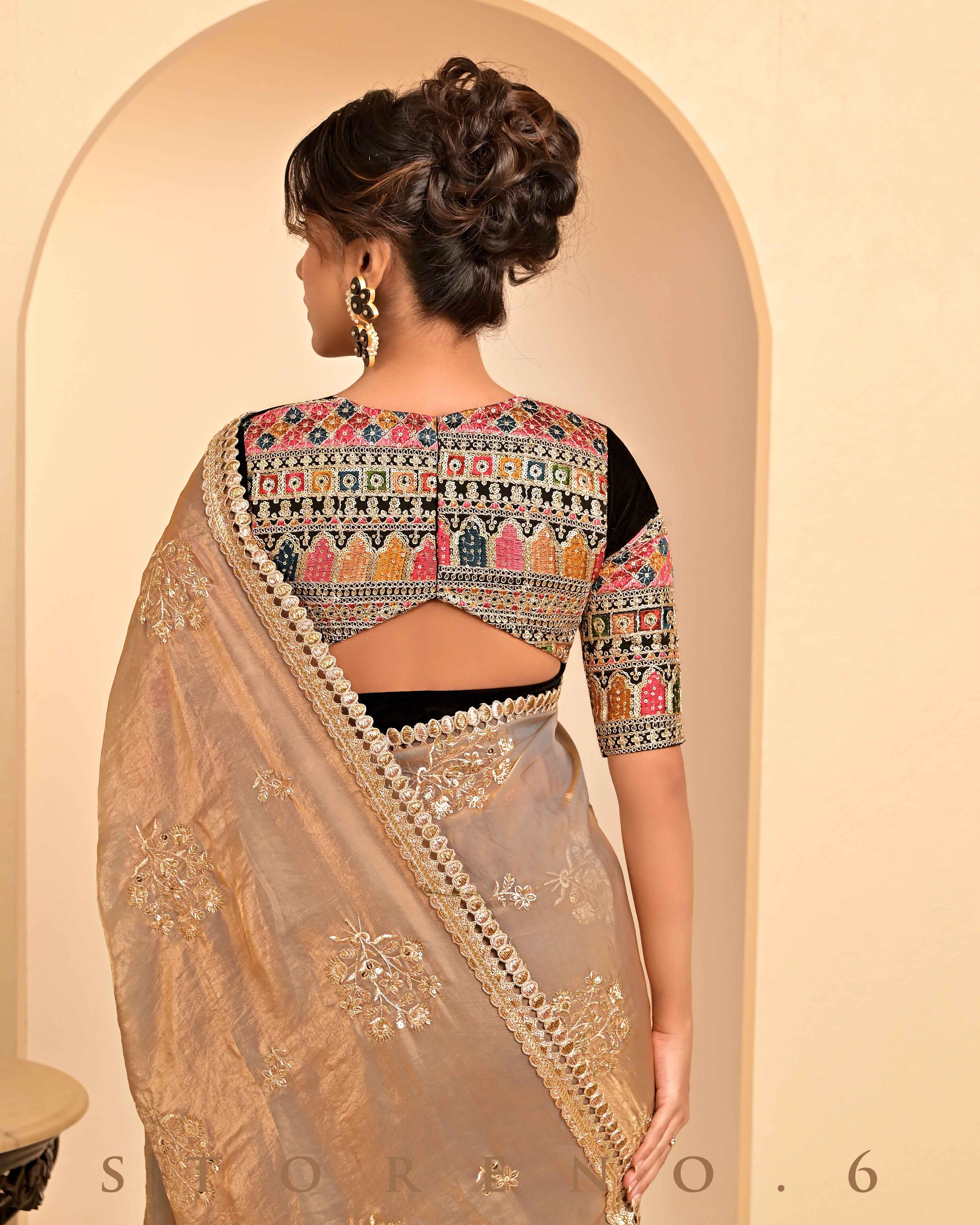 TITAN TREASURE SAREE WITH GUL KAARI SIAH MEDLEY BLOUSE