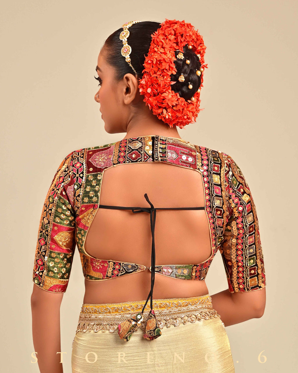 PEARL PRISTINE SAREE WITH GUL KAARI SIAH EDGE BLOUSE