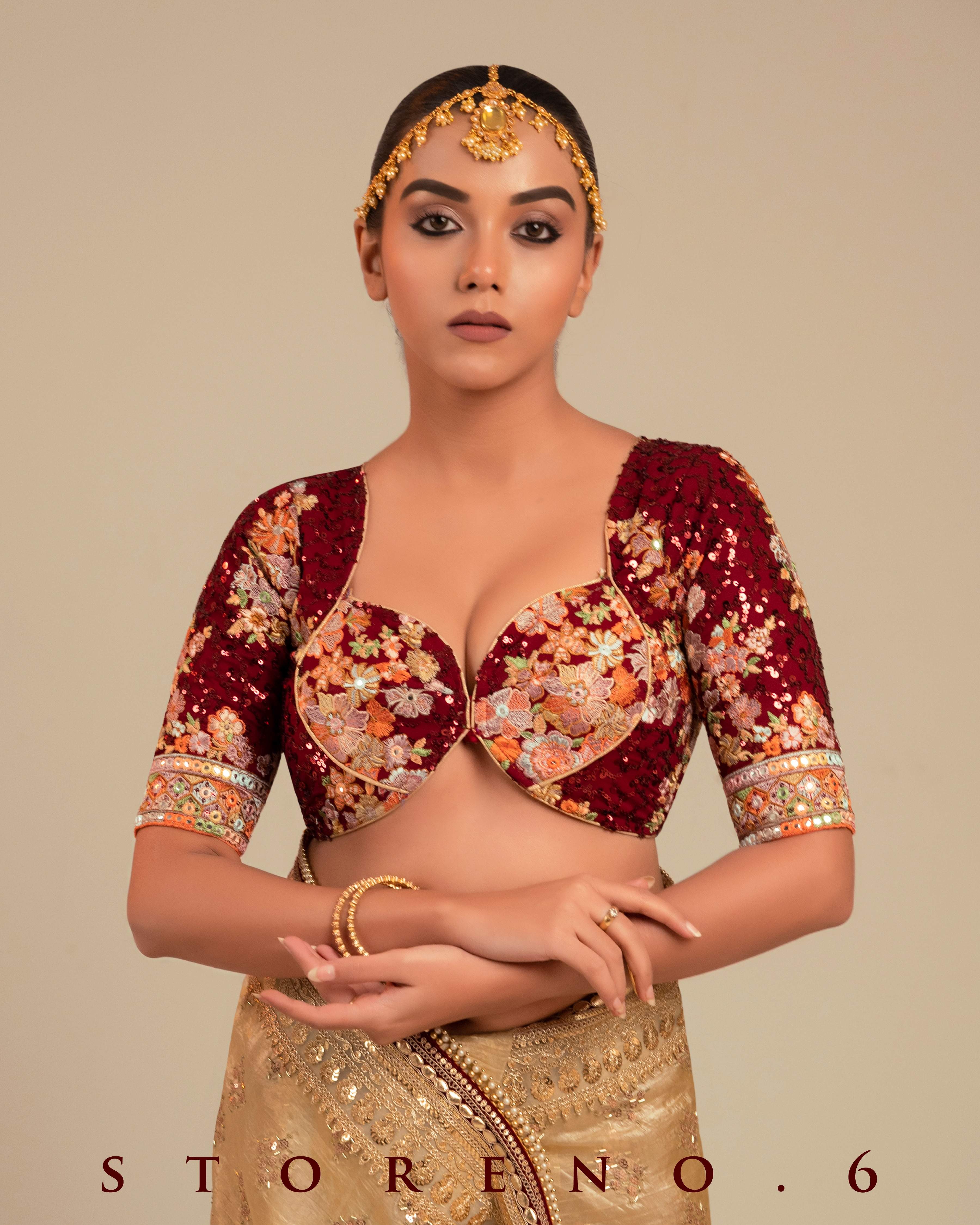 DESERT DELUXE SAREE WITH RAAKT AFSOON EDGE BLOUSE