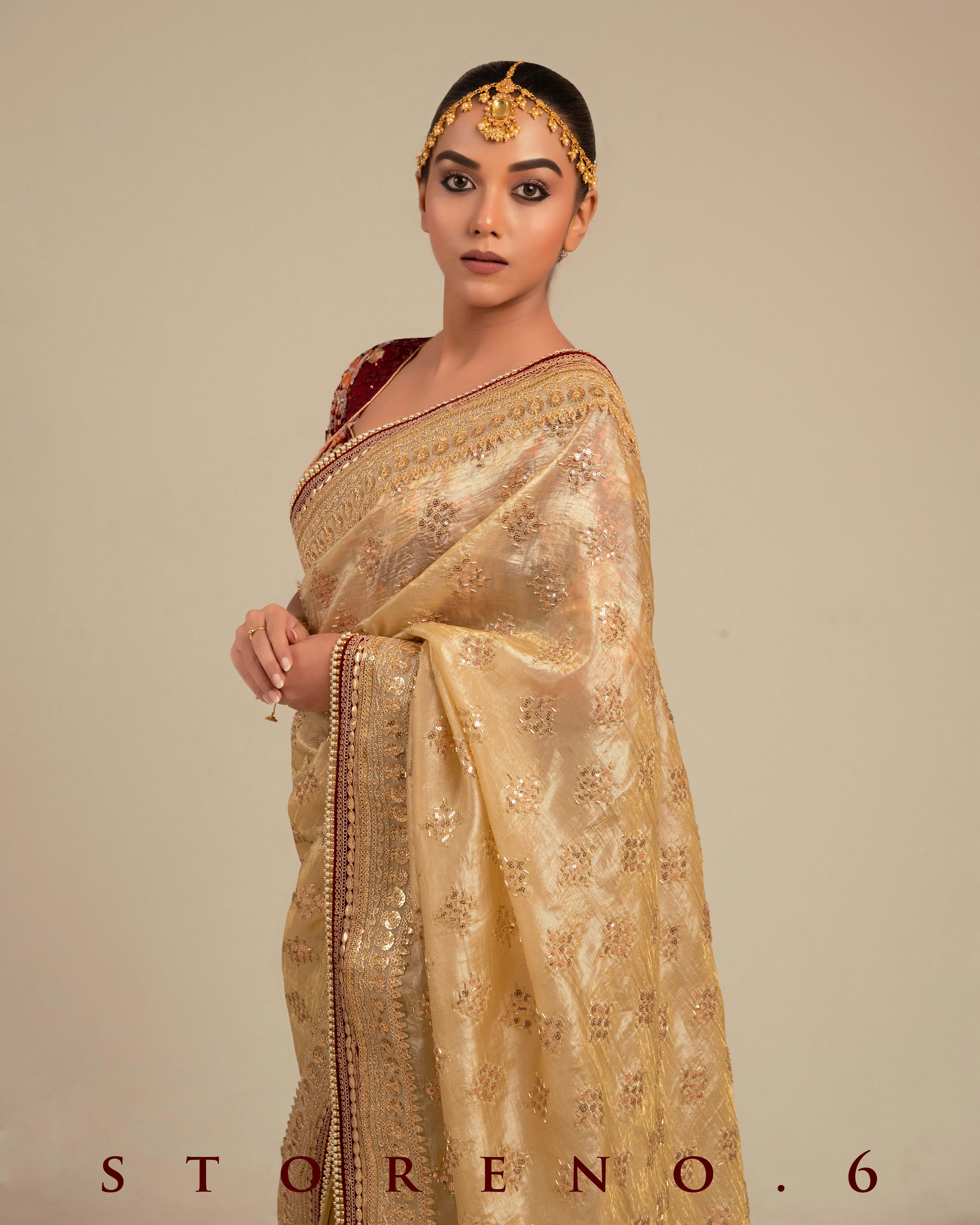 DESERT DELUXE SAREE WITH RAAKT AFSOON EDGE BLOUSE