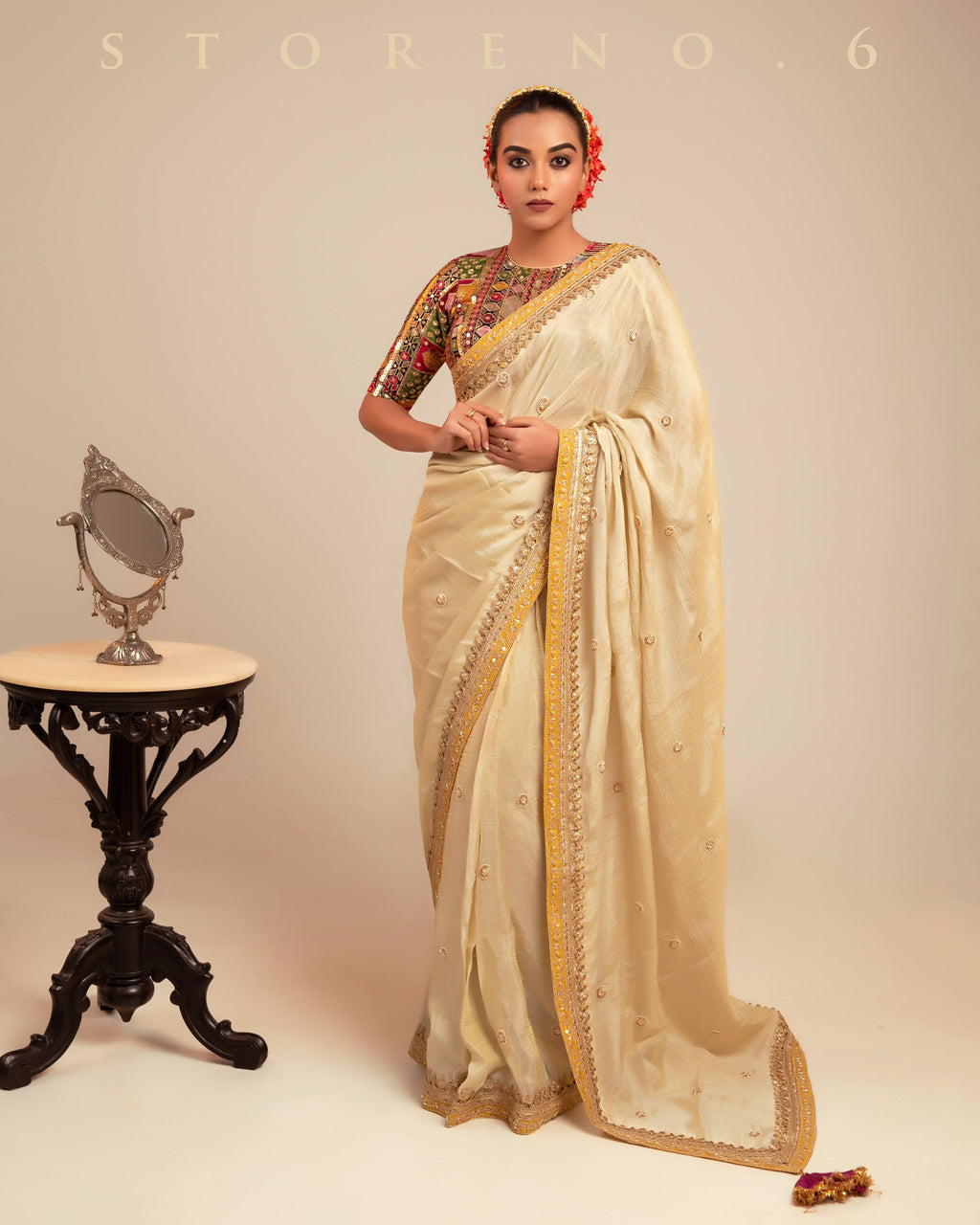 PEARL PRISTINE SAREE WITH GUL KAARI SIAH EDGE BLOUSE