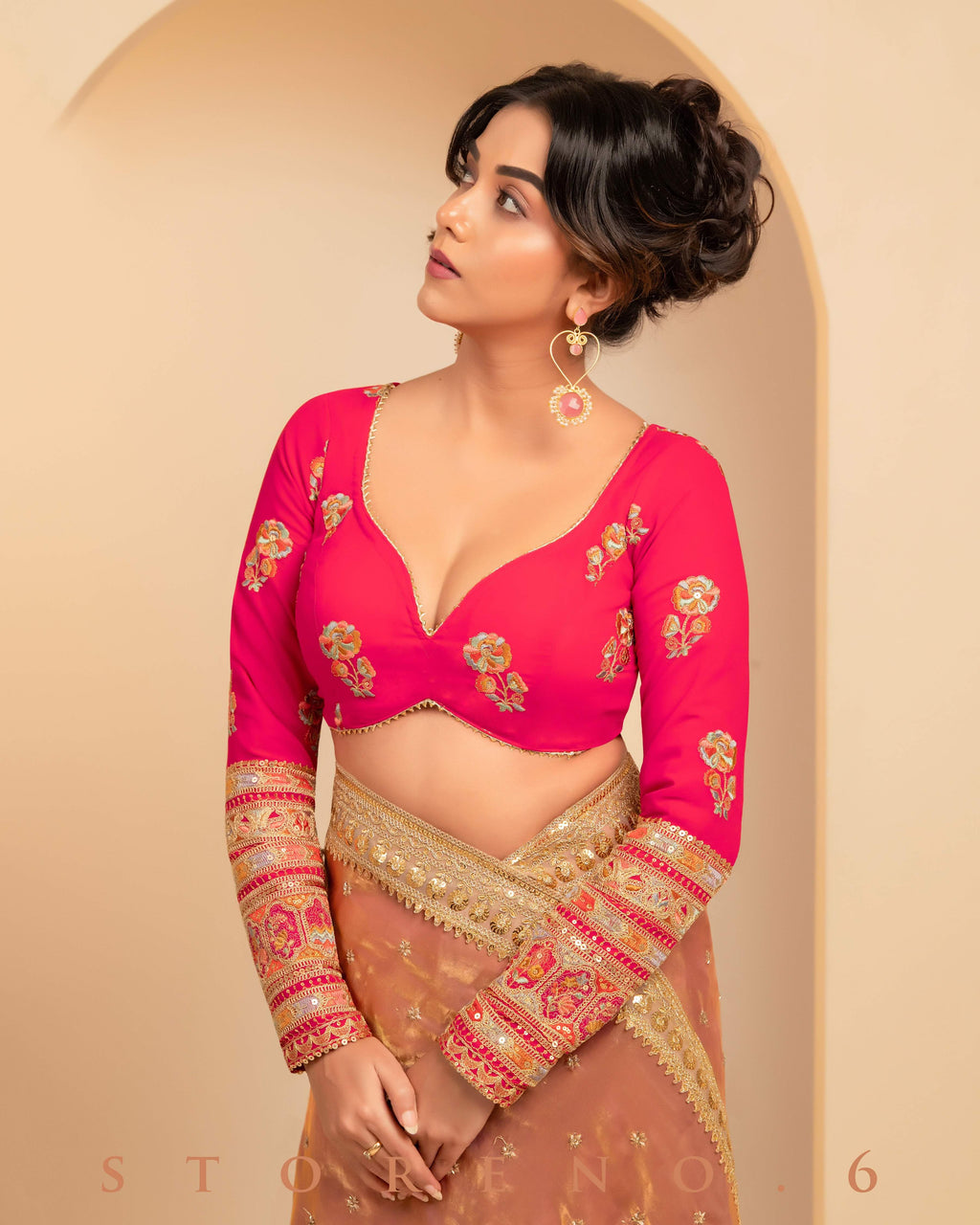 CORAL COSMOS SAREE WITH POSH PHENOMENA BLOUSE