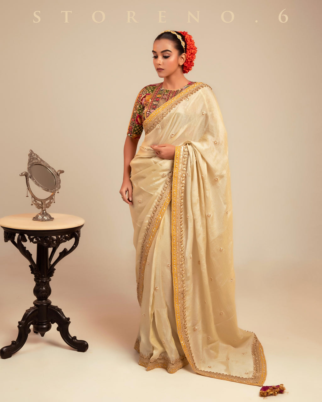 PEARL PRISTINE SAREE WITH GUL KAARI SIAH EDGE BLOUSE