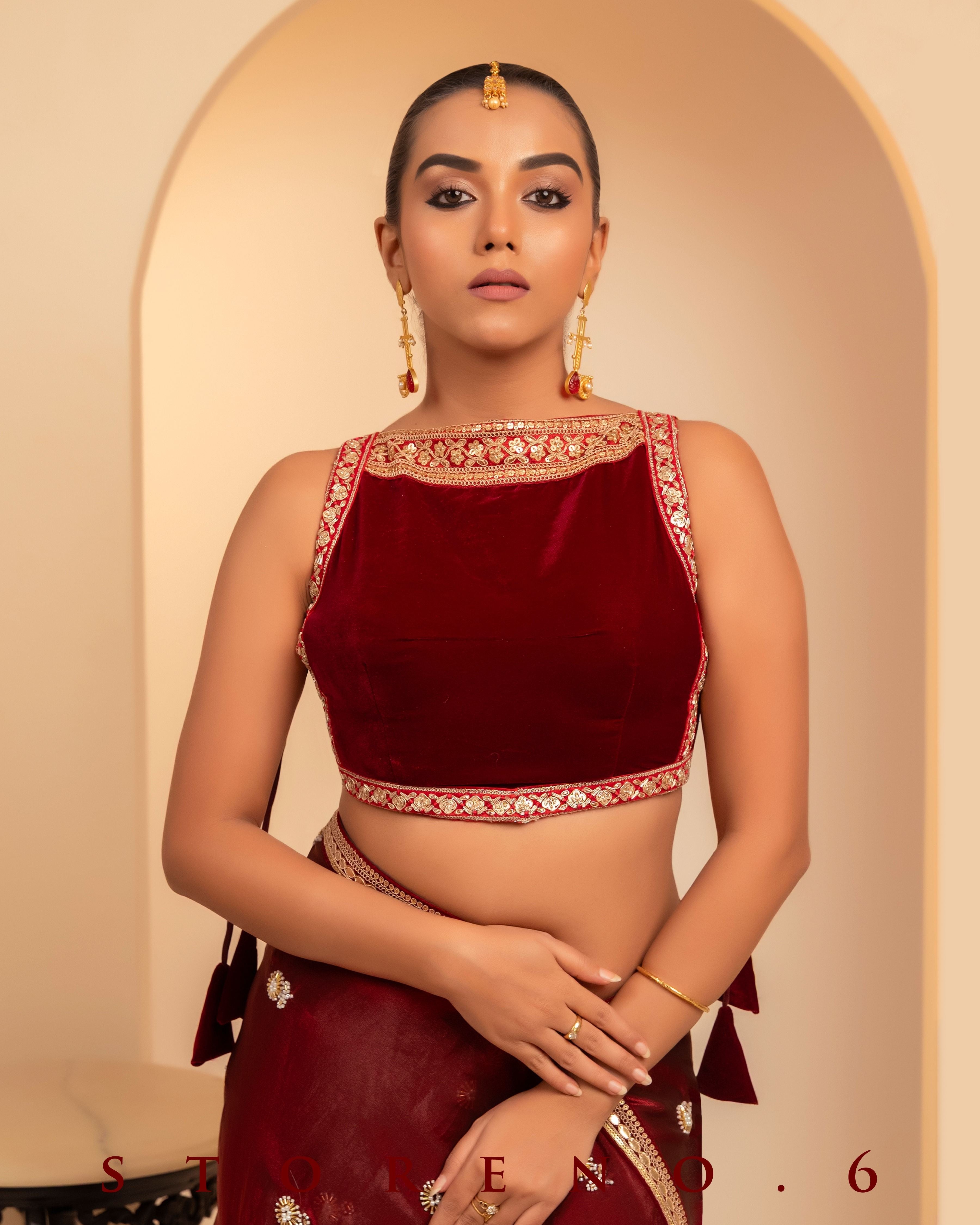 MAHOGANY MYSTERY SAREE WITH QUIRKY QUEST BLOUSE